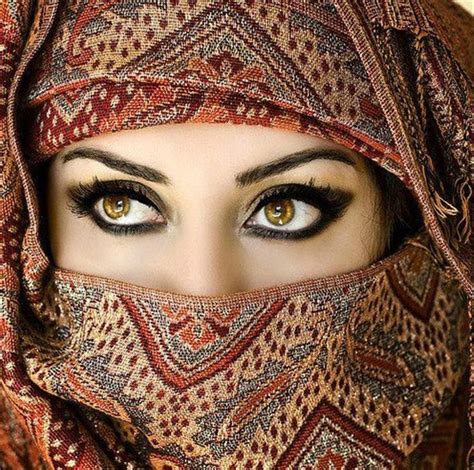 A Woman S Eyes With Images Beautiful Eyes Pics Most Beautiful Eyes Arabian Eyes