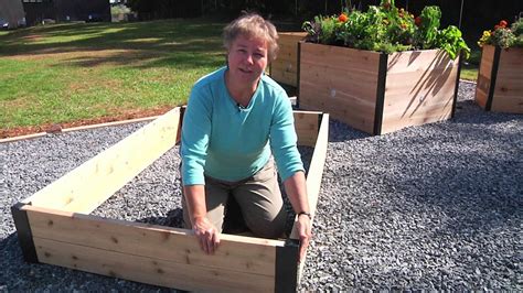 There are many designs for raised beds out there, but this one uses common materials found at any lumber or hardware store. How to Use Raised Bed Corners - YouTube
