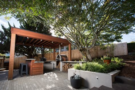 Whether you're in the thick of summer or live in a permanently warm climate, there's no better way to. Mid-Century Outdoor Sanctuary - Midcentury - Patio ...