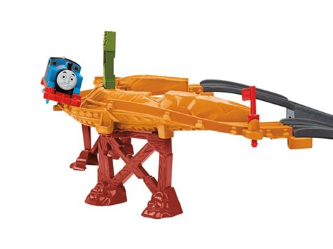 Fisher Price Thomas The Train Trackmaster Breakaway Bridge Playset