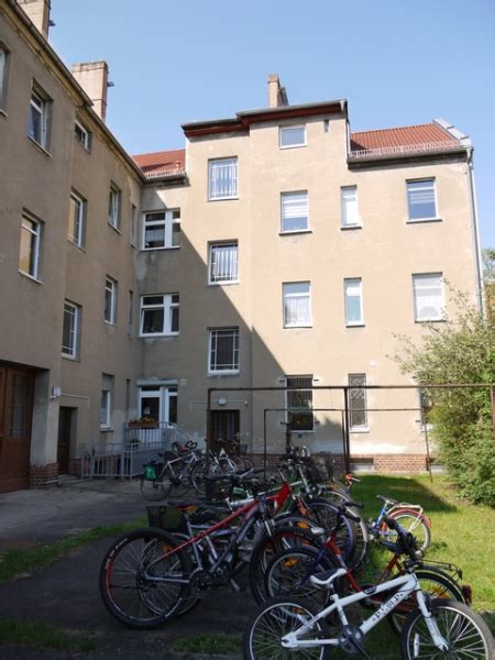 Die wohnung befindet sich im erdgeschoss des mehrfamilienhauses. Informationen zum Wohn- und Geschäftshaus Fontanestraße 73 ...