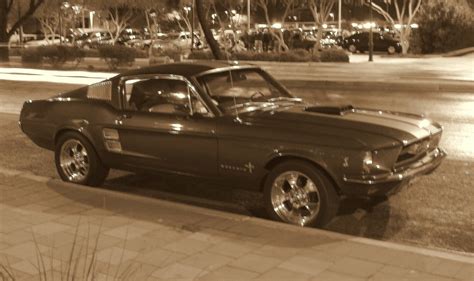 Classic Car - a photo on Flickriver