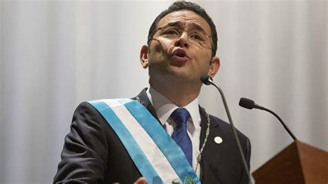 Jimmy Morales asumió el cargo de presidente de Guatemala y promete