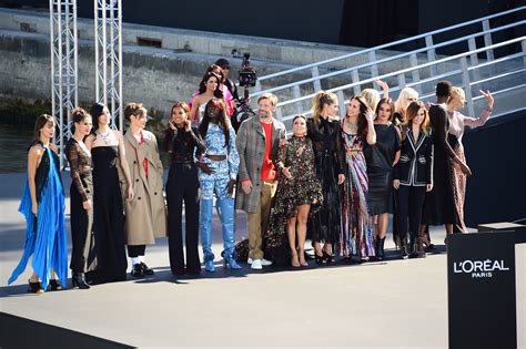 le défilé l oréal paris relive the first beauty and fashion runway show