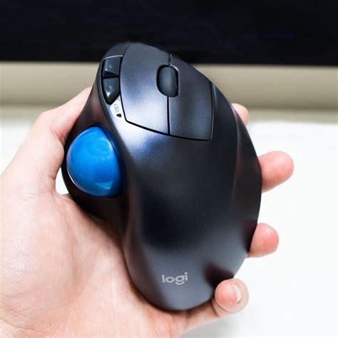 Logitech Mx Vertical Advanced Ergonomic Mouse Left Handed - Logitech MX Vertical Review: The Clear Leader for Ergonomic Mice