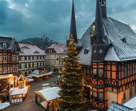 Ver más ideas sobre casas, mundo, lugares del mundo. Villas navideñas del mundo 🎄🌎 - Chismes Today