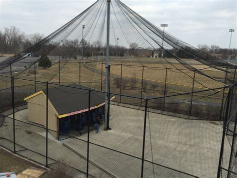 Retractable Indoor And Outdoor Batting Cages Free Standing Batting Cages