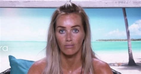 Love Islands Laura Anderson Slammed By Fans Over Savage Move Daily Star