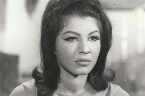 هي ديانة الفنانة شويكار زوجة الفنان فؤاد المهندس. رحيل الفنانة شويكار بعد صراع مع المرض | اندبندنت عربية