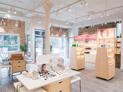 Clean Beauty Emporium Credo Debuts Plano Store With All Natural Spa