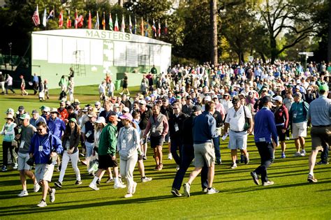 The Masters 2021 Patrons - 2021 Masters When Is The Masters How Can I Get Tickets For The 