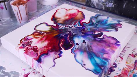 13 Dutch Pour With 12 Colors Big Flower Acrylic Pouring Art