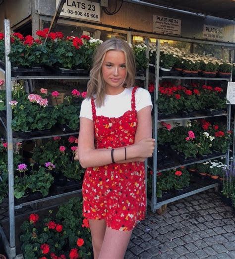 Emma ellingsen pictures and photos. 𝕝𝕒𝕪𝕝𝕒𝕗𝕝𝕠𝕣𝕒𝕒𝕒 || Instagram post by Emma Ellingsen • May 26 ...