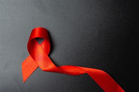 Red Ribbon Hiv Awareness Concept Dia Mundial Da Aids E Dia Mundial Da Saúde Sexual Foto Grátis