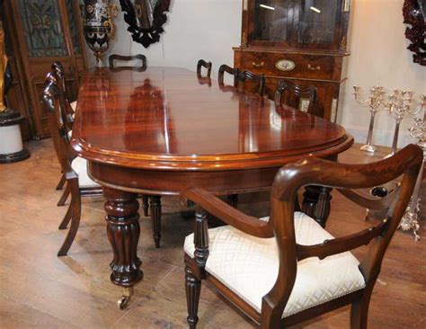 This 5 piece dinette set includes dining table and 4 cushion seat dining room chairs finished in mahogany high grade dining room set that created from all asian hardwood. Mahogany Victorian Dining Table Chairs Set