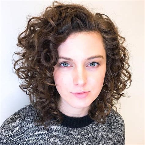 10 Naturally Curly Hair Oval Face Fashionblog