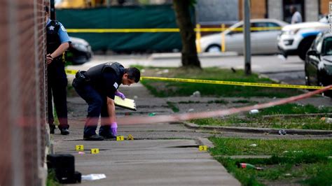 Chicago Murder Rate Drops For Second Year In A Row Cnn