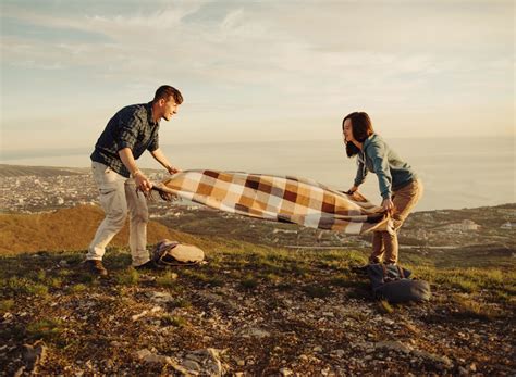 8 Eco Friendly Date Ideas For The Earth Loving Couple Goodnet