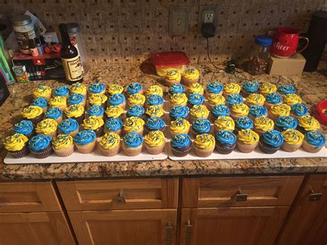 My daugther started it since 18 months and now she is 4. Blue and gold cupcakes | How to make cake, Gold cupcakes, Food
