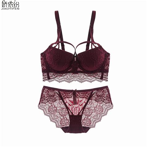 Jyf Europe New Sexy Lace Hollow Lingerie Three Row Lace Bra Set Sexy Girl Bra Panty Set Push Up