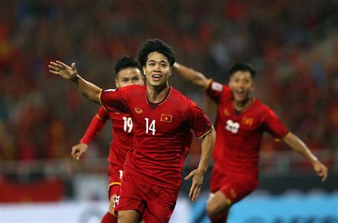 Bbc tiếng việt đem lại tin tức trung thực, khách quan về thế giới và việt nam. Công Phượng, Quang Hải & Đội hình cầu thủ mang họ Nguyễn ...