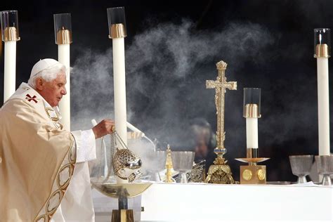 What Is The Catholic Mass An Introduction