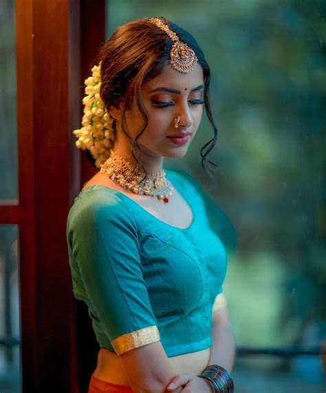 sathya serial actress ayesha is mind blowing in latest hot photoshoot news