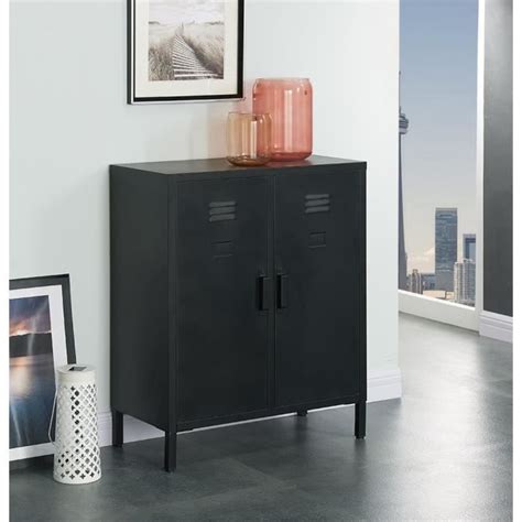 Vous recherchez un meuble tv métallique au style industriel pour apporter une touche rétro à votre décoration intérieure ? CAMDEN Meuble de rangement industriel noir laqué - L 70 cm ...