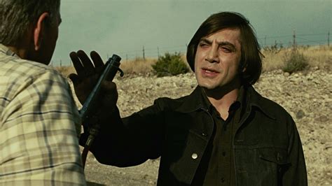 Movie Review No Country For Old Men 2007 Lolo Loves Films