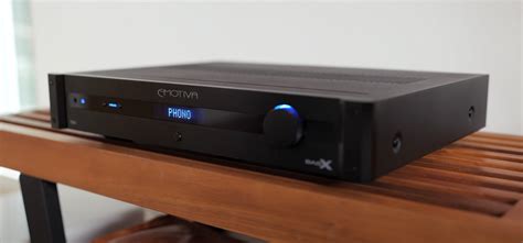 Andrew Robinson Reviews The Basx Ta1 Integrated Amplifier Emotiva