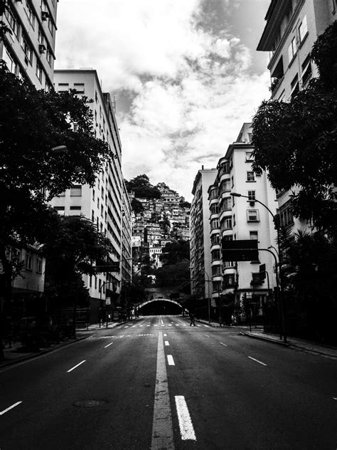 Gambar Hitam Dan Putih Jalan Gang Pemandangan Kota Pusat Kota