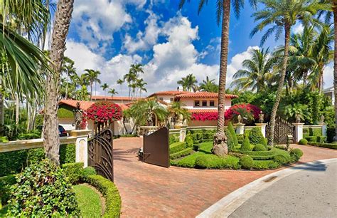 Sunset Islands Miami Beach Luxurious Private Island Chain