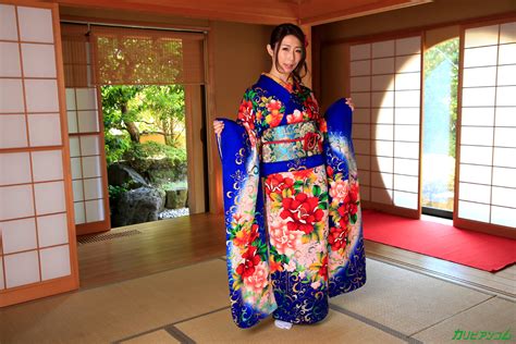 Beautiful Women Wearing A Kimono Or Yukata Scanlover Discuss Jav Asian Beauties