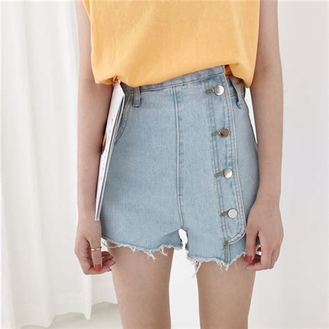 Womens Fashion Vintage Tassel Rivet Ripped High Waisted Short Jeans High Street Sexy Hot Woman