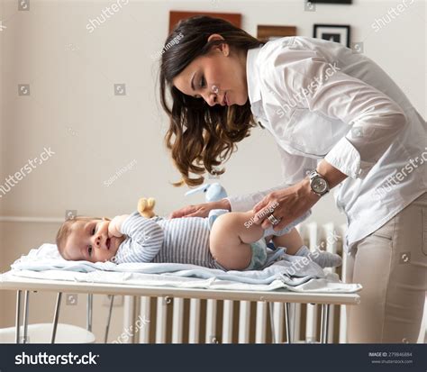 Mother Changing Her Baby Diapers Stock Photo 279846884 Shutterstock