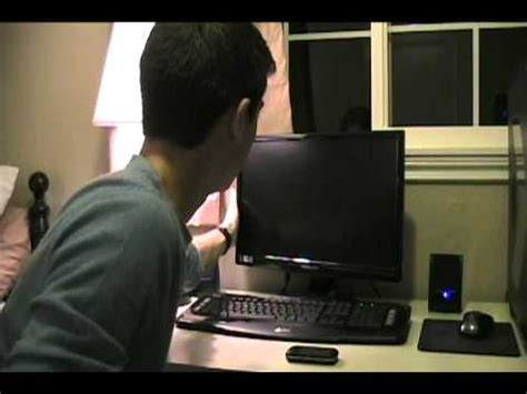 The screen size is listed in that section, in inches. HF225 HANNspree LCD 21.5 inch HD Monitor Unboxing & Review ...