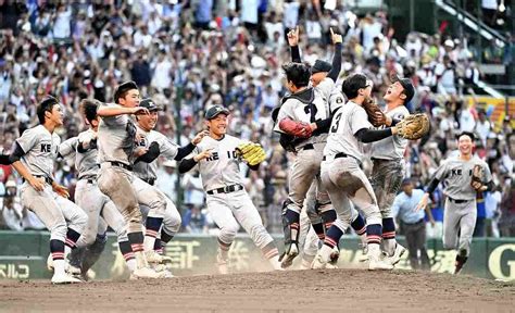 Keio Wins Japans High School Baseball Championship For First Time In