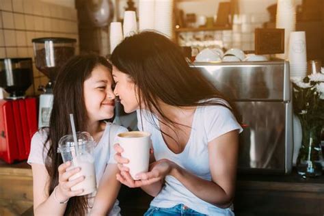 Three Lessons All Mothers Should Teach Their Daughters Huffpost