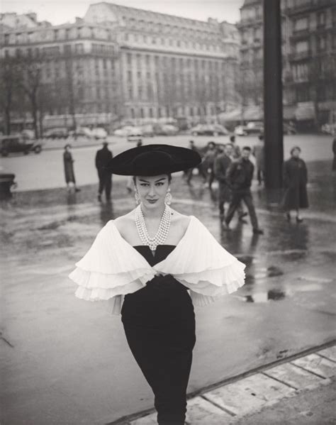 Stunning Fashion Photography By Walde Huth In The 1950s ~ Vintage Everyday