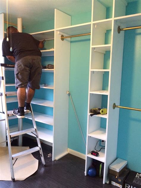 Dressing room closet changing room lockers liberia garage ideas architecture bedrooms inspiration school. Whole wall for shelves and hanging clothes in the dressing ...