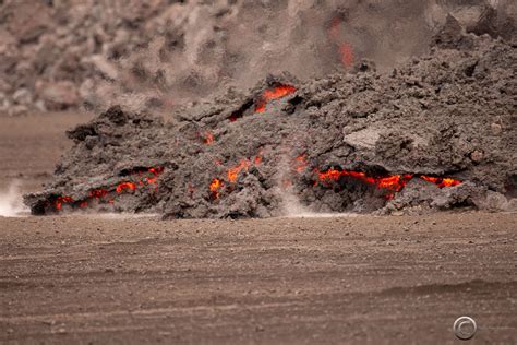 Volcanic Eruption At Holuhraun Guide To Iceland Active Volcano