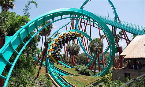 One of the nation's largest accredited zoos tag us #buschgardens bit.ly/3qjsqsd. Tallas de atracciónes: Busch Gardens Tampa Bay - Coisas de ...