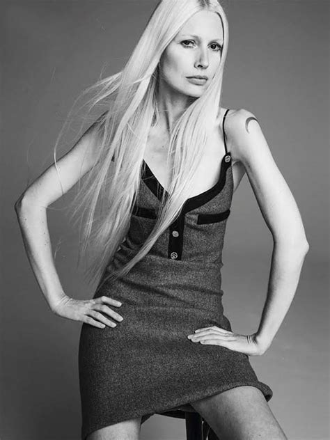 Kirsty Hume Inez And Vinoodh Vogue Paris September 2018 Dna Models