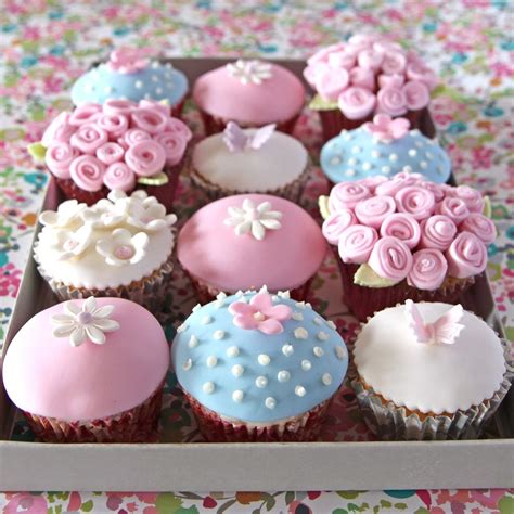 This Mothers Day Iced Cupcakes Recipe Makes The Perfect T It Is Easy To Make And The Sugar