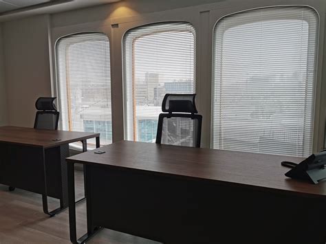 We offer general trading, commercial services and professional services license. KIKLABB-Office unit with Rashid port view - CriticReviewer.com