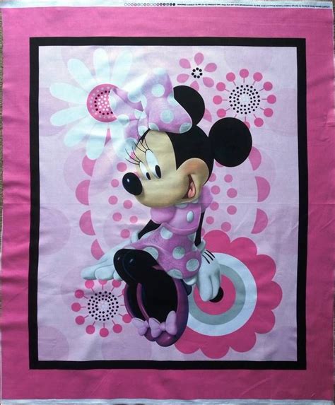 Minnie Mouse Pink Cot Quilt Wallhanging Fabric Panel Minnie Mouse