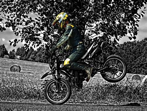 Wallpaper Motorcycling Freestyle Motocross Stunt Performer Black