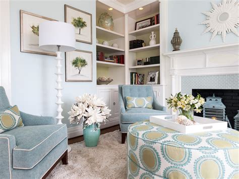 Usahakan tidak terlalu banyak furniture. Hiasan Ruang Tamu English Style | Desain Rumah Minimalis ...
