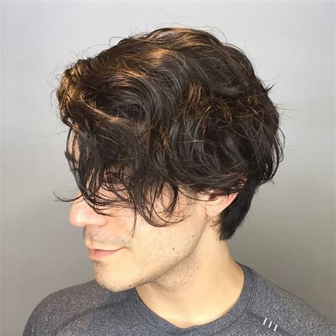 15 Awesome Short Wavy Hairstyles For Men Trending For 2020