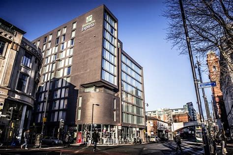Holiday inn oxford is a modern hotel set in the heart of oxford, united kingdom. HOLIDAY INN EXPRESS MANCHESTER CC-OXFORD ROAD - Updated ...
